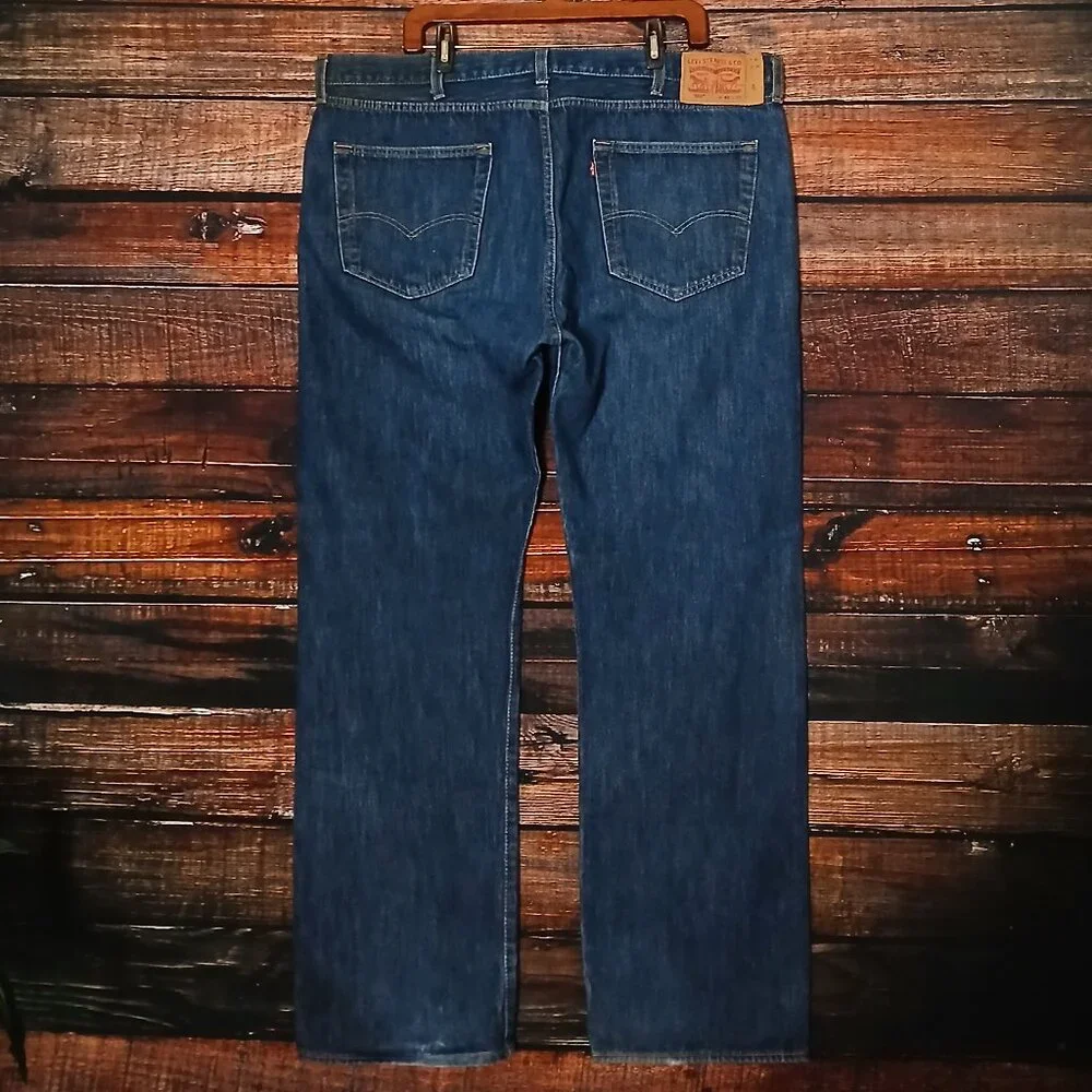 Levis 501 Jeans Mens 42X32 Original Button Fly Dark Wash Denim